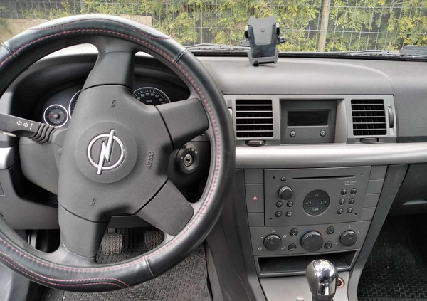 Opel Vectra cena 7450 przebieg: 234000, rok produkcji 2004 z Pabianice małe 11